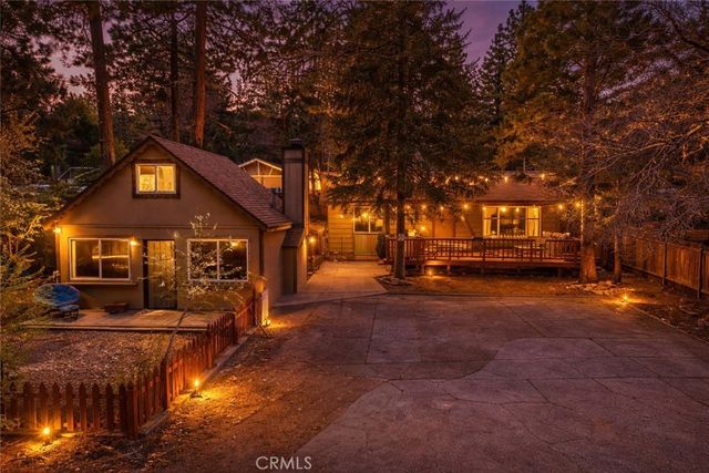 360 Maple Lane, Sugarloaf