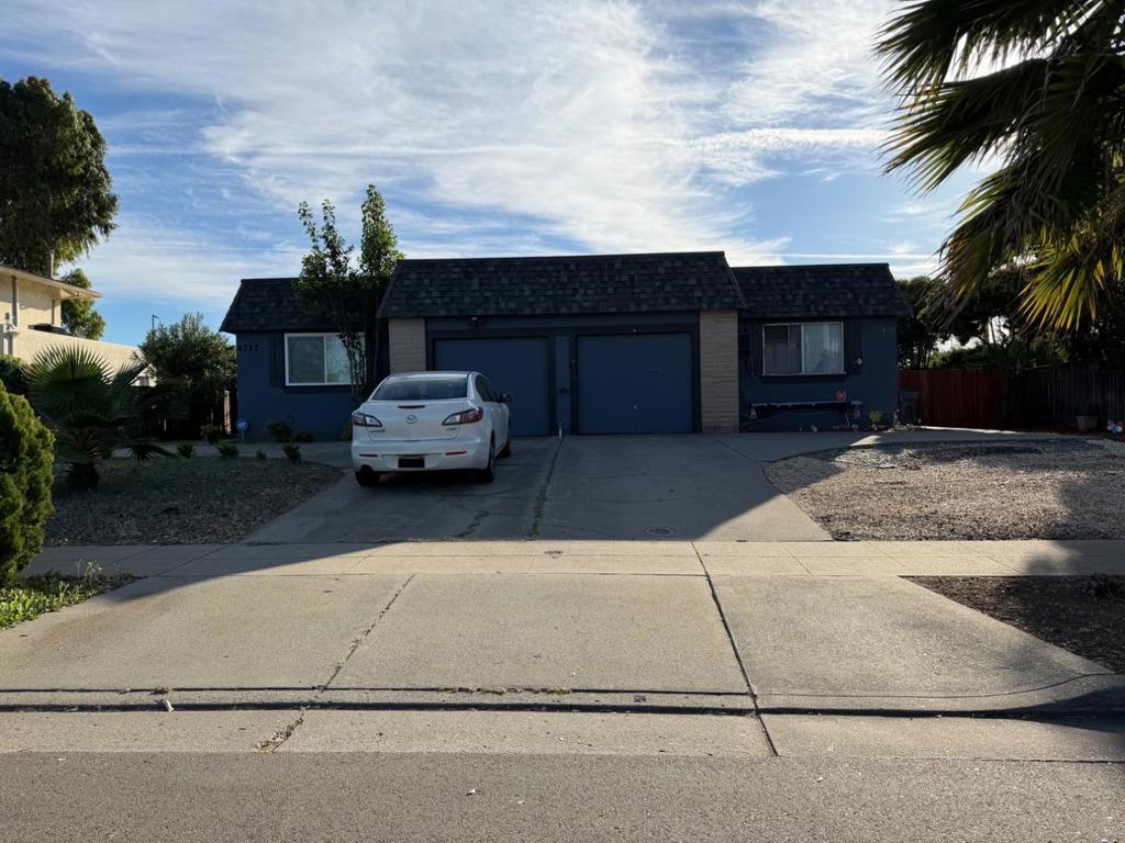 Photo of Listing #ML82042071