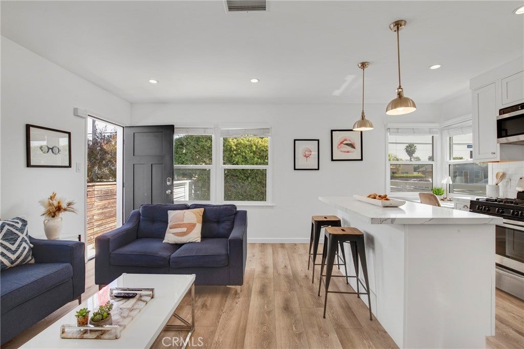 Photo of Listing #SB26076900