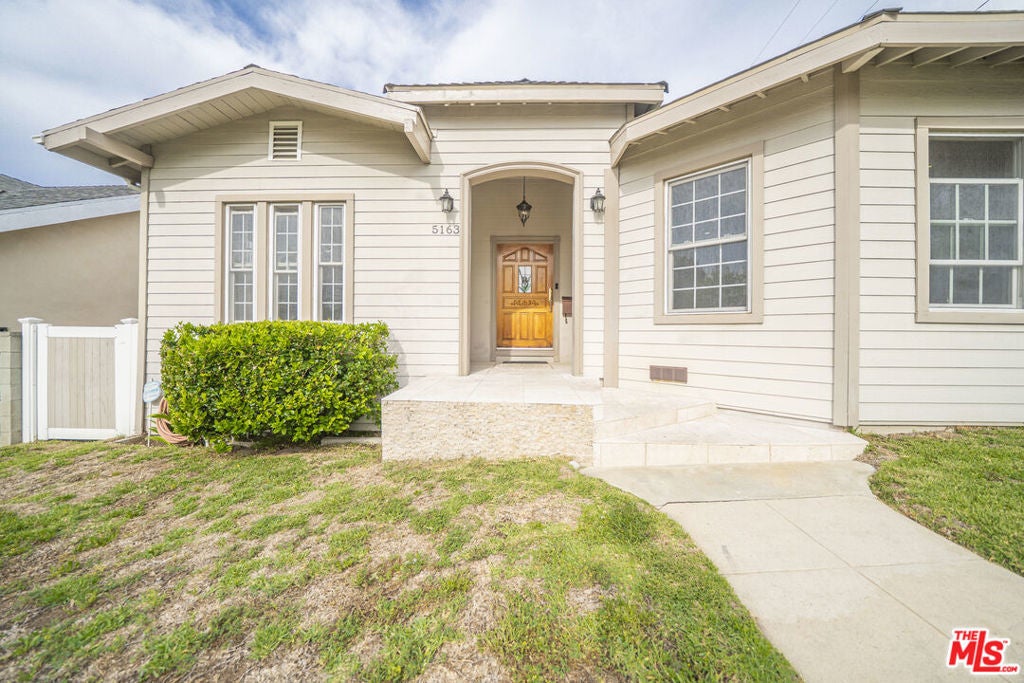 Photo of Listing #26688849