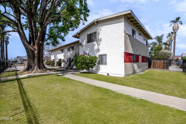 3620 S Budlong Avenue, Los Angeles