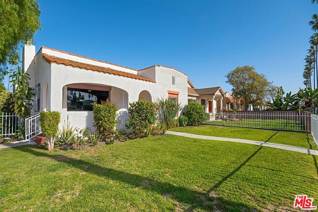 Photo of Listing #25607637