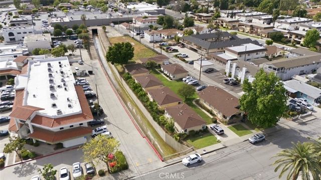 121 N Pennsylvania Avenue, Glendora