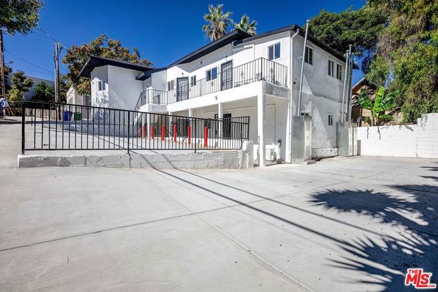 146 Witmer Street, Los Angeles