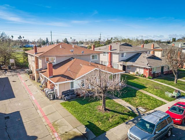 10 Nedra Court, Sacramento