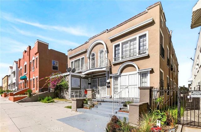 139 S Manhattan, Los Angeles