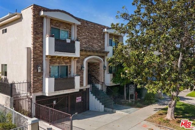 14764 Sylvan Street, Van Nuys