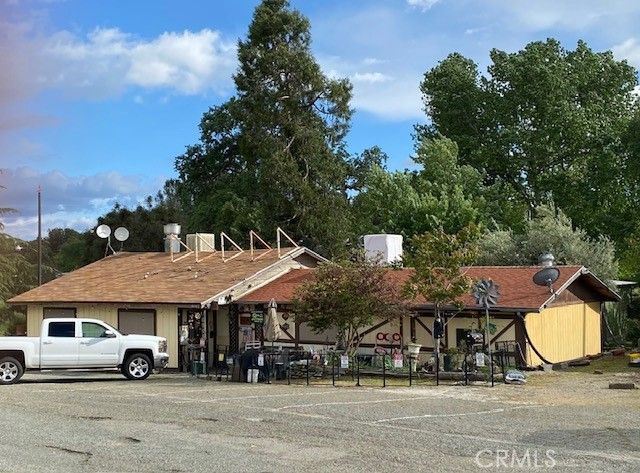 6065 State Highway 49 N, Mariposa
