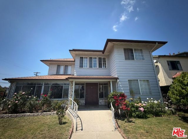 903 N Edgemont Street, Los Angeles