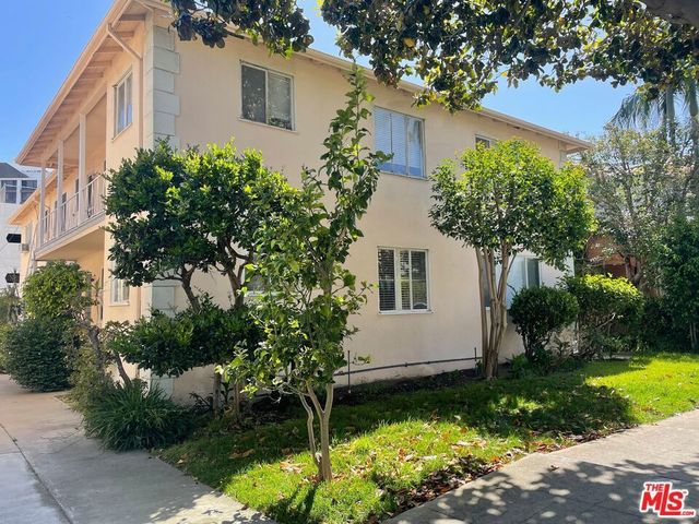 1252 Smithwood Drive, Los Angeles