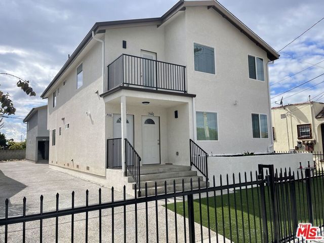 706 W 50th Street, Los Angeles