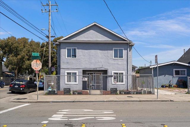 203 Bissell Avenue, Richmond