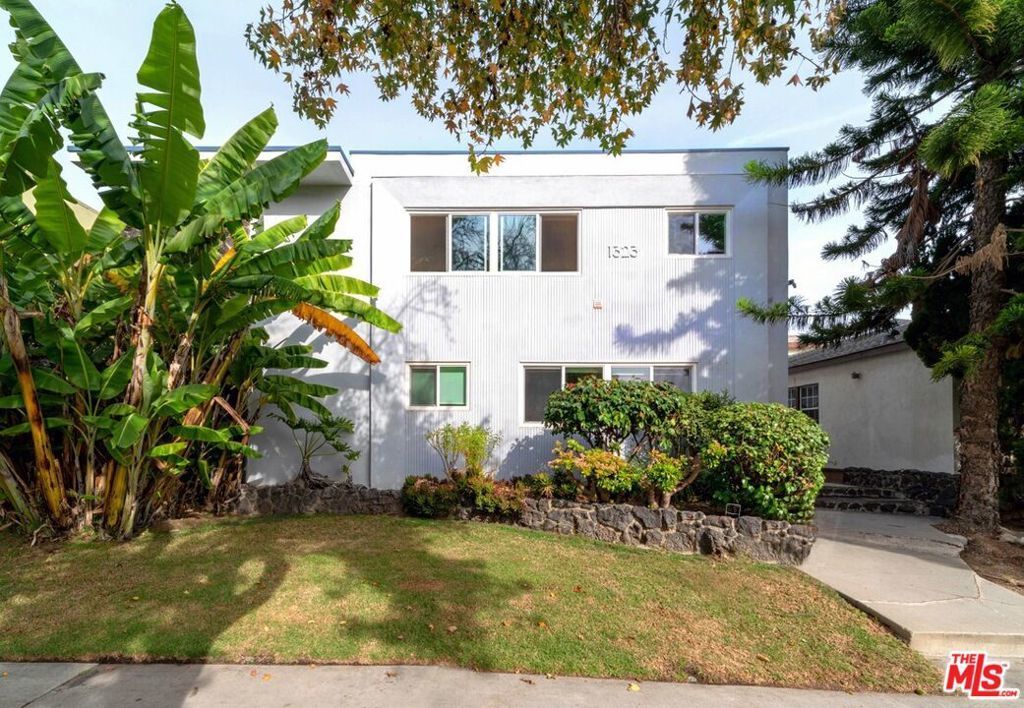 1323 11th Street, Santa Monica