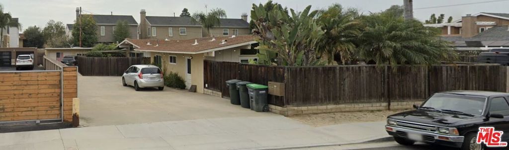 317 University Drive # Unitsa,b,c, Costa Mesa