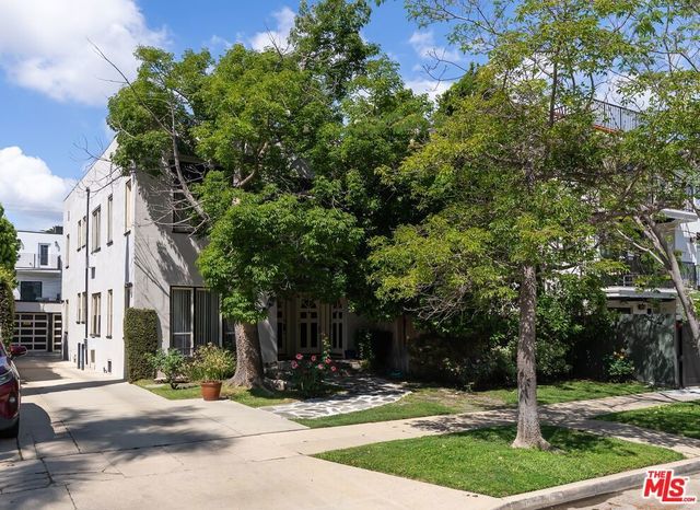 807 N June Street, Los Angeles