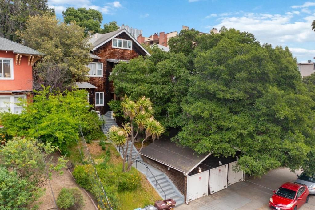 260 Park View Terrace, Oakland