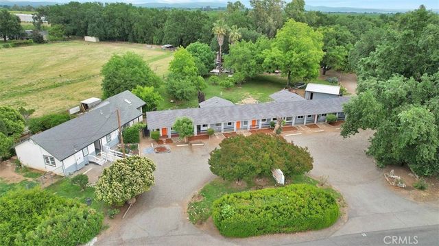 10863 Highway 99, Live Oak