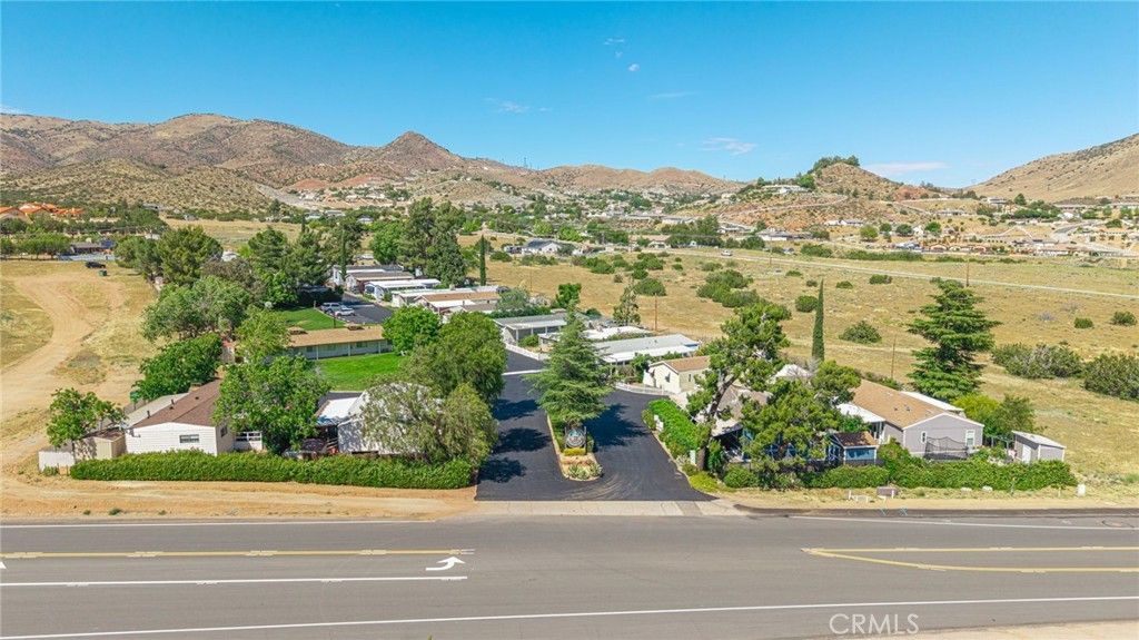 2501 Sierra Highway, Acton