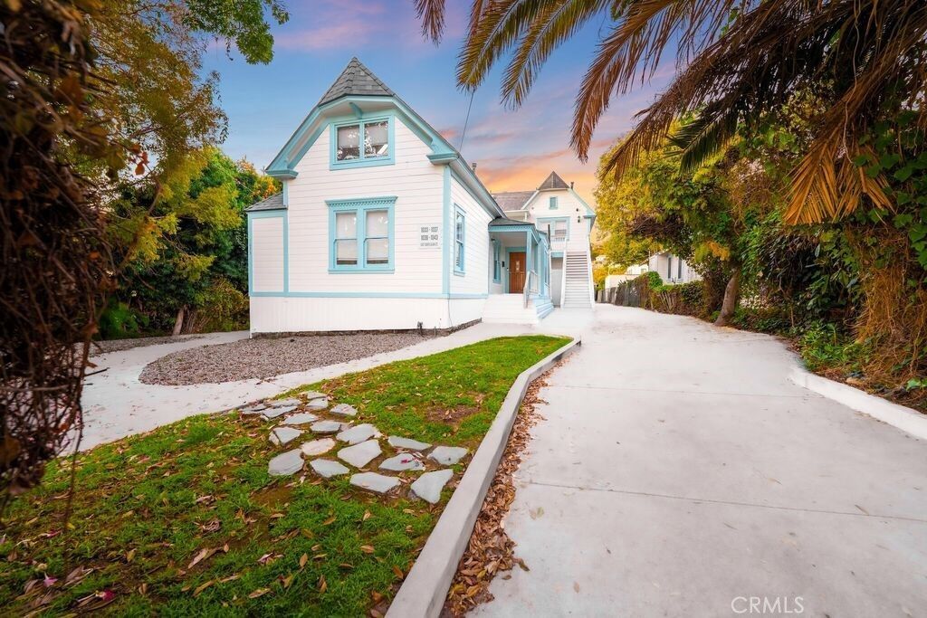 1033 E Santa Clara Street, Ventura
