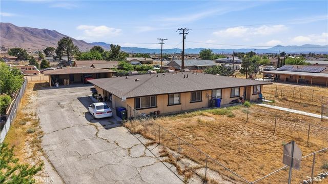 21739 Panoche Road, Apple Valley