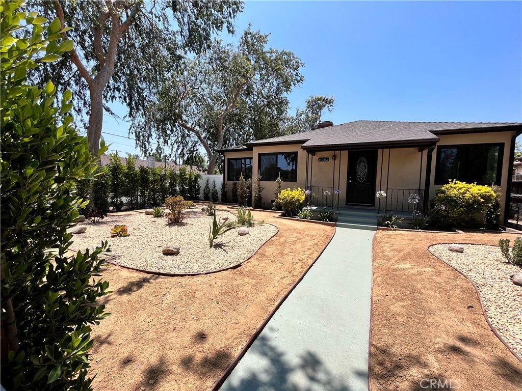 6305 Carpenter, North Hollywood