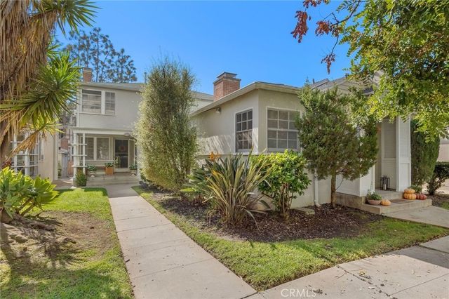 10372 Ashton Avenue, Los Angeles