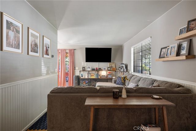 304 S Minnesota, Glendora