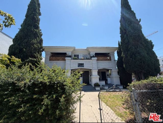 5540 Lexington Avenue, Los Angeles