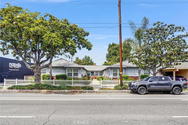 14821 Burbank, Van Nuys