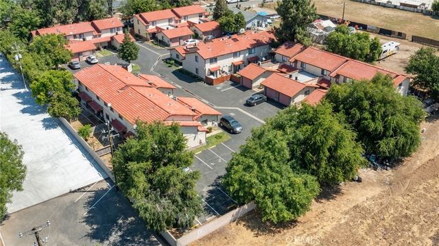 4308 E Woodward, Fresno