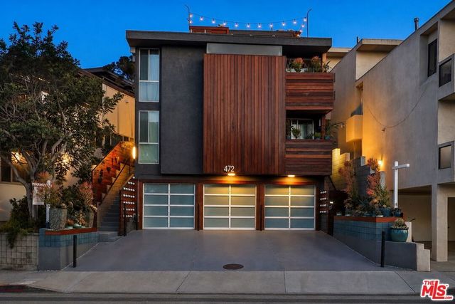 472 Rosecrans Avenue, Manhattan Beach