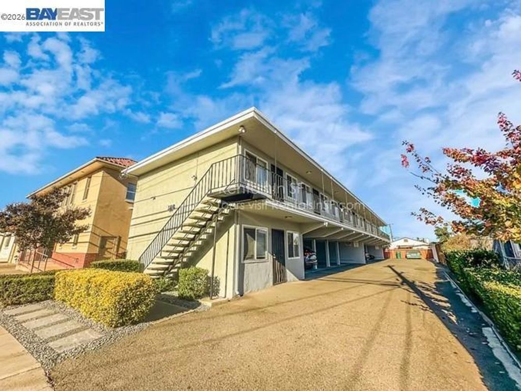 1250 E St, Hayward