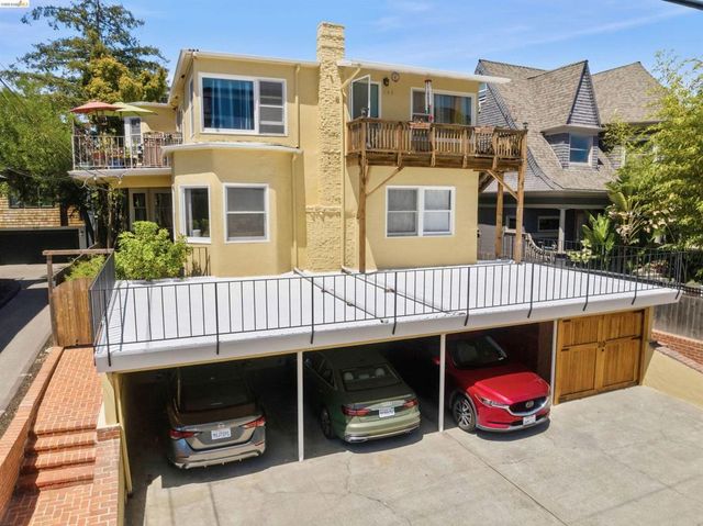 339 Hanover Ave, Oakland