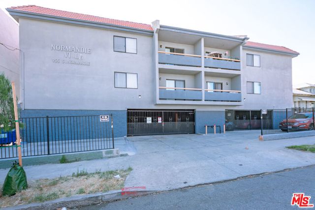 955 S Normandie Avenue, Los Angeles