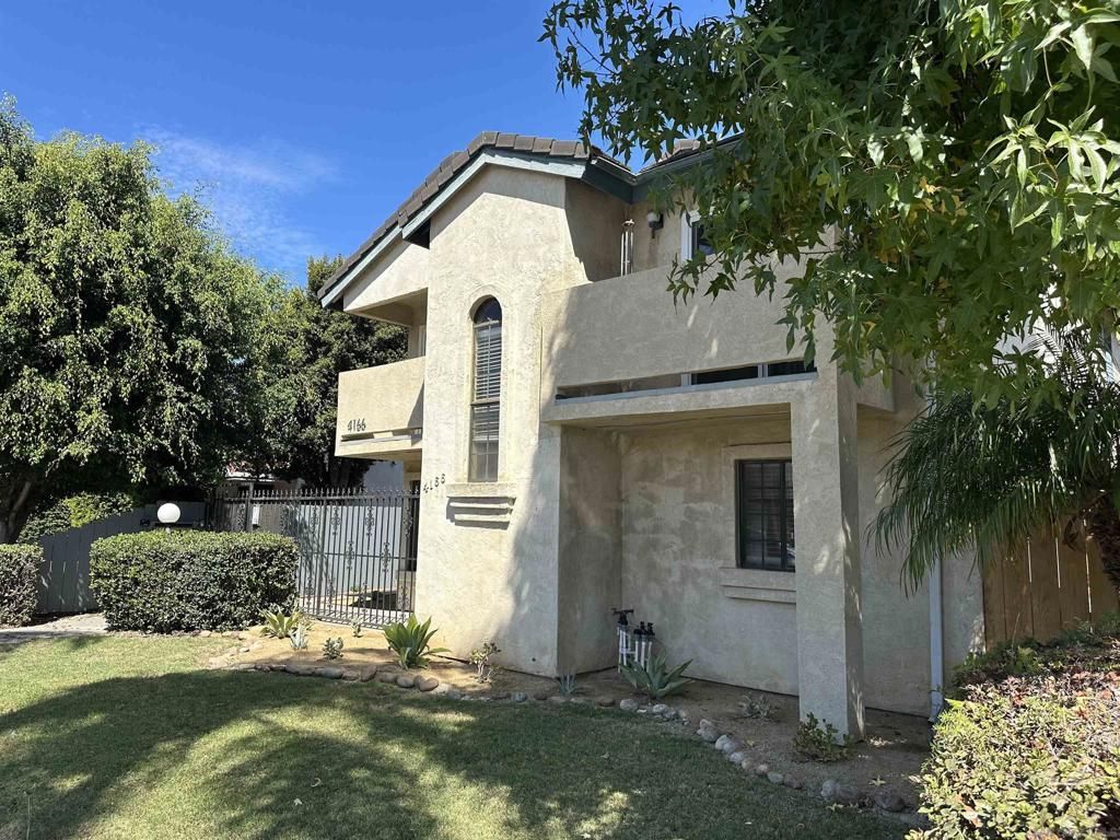 4166 Monroe Avenue, San Diego