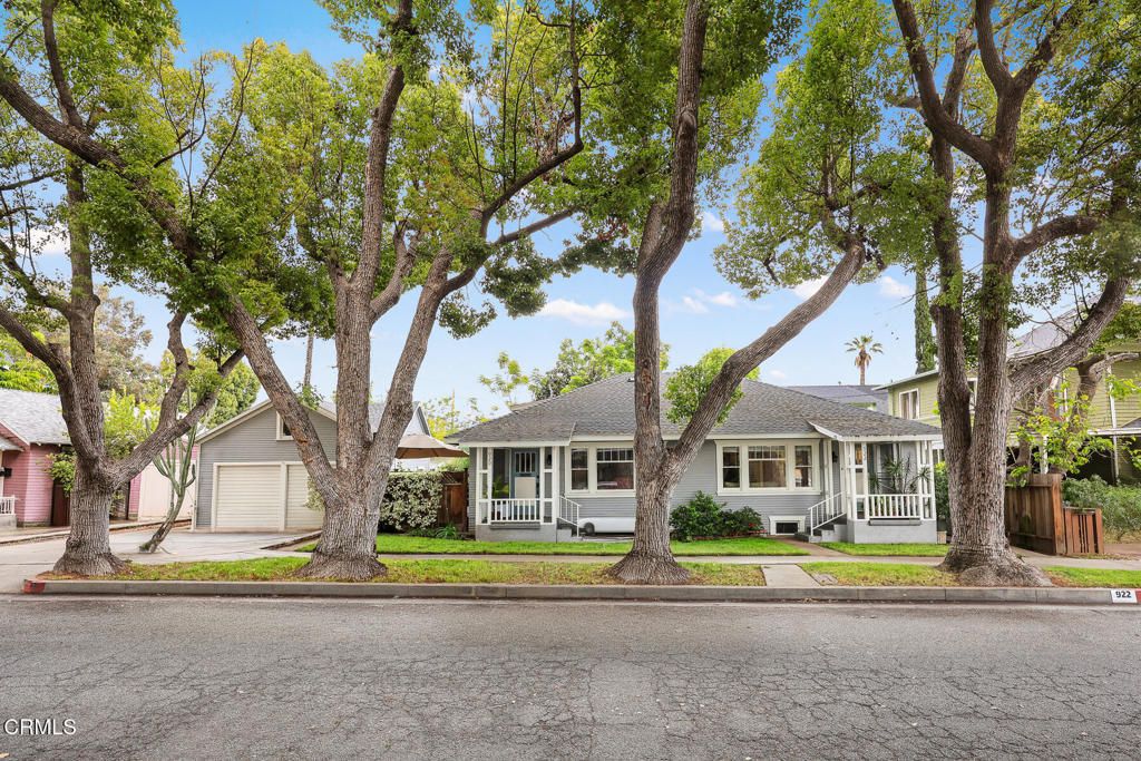 920 Adelaine Avenue, South Pasadena