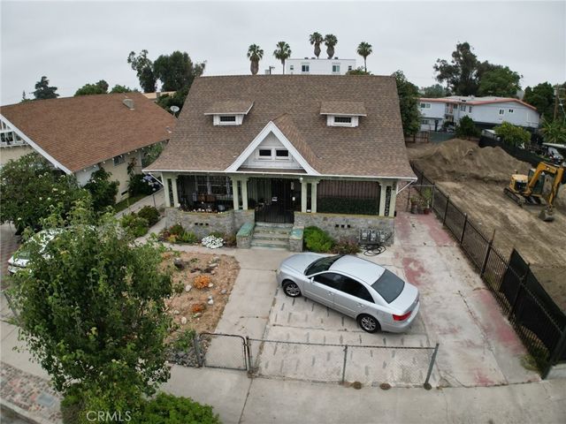 1229 W 37th Drive, Los Angeles