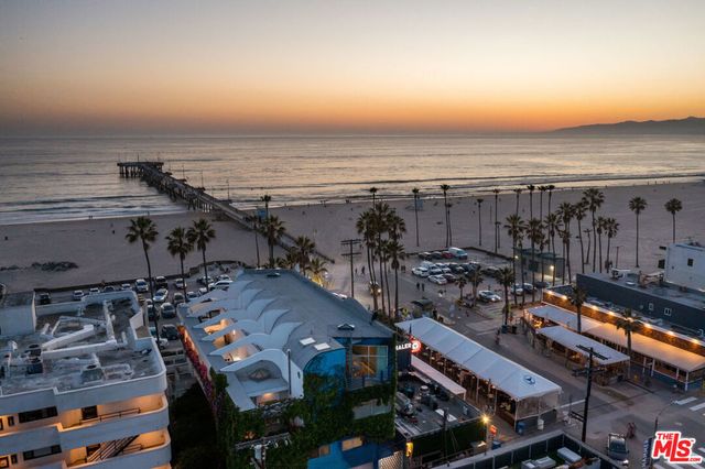 3111 Ocean Front Walk, Marina Del Rey