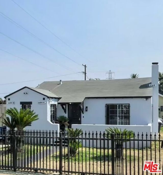 644 E 118th Place, Los Angeles
