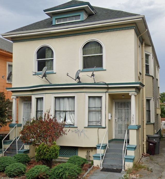 3867 Martin Luther King Jr Way, Oakland