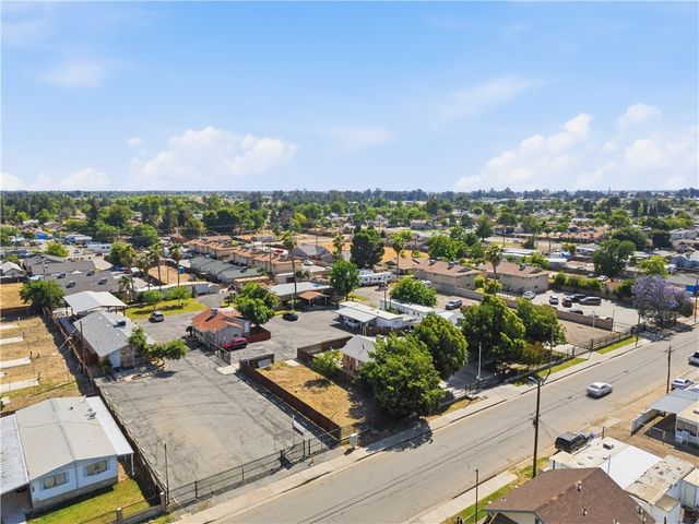 325 Mccord Ave, Bakersfield