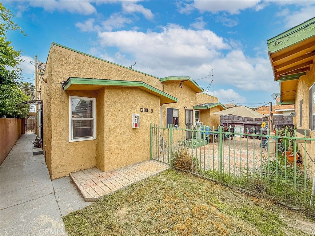 1403 Lemon Avenue, Long Beach