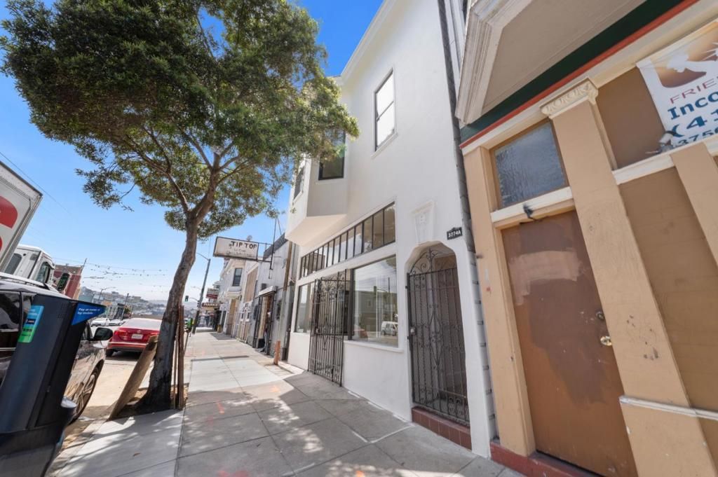 3774 Mission Street, San Francisco