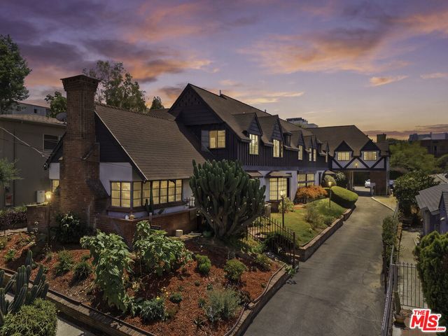 2556 W 5th Street, Los Angeles