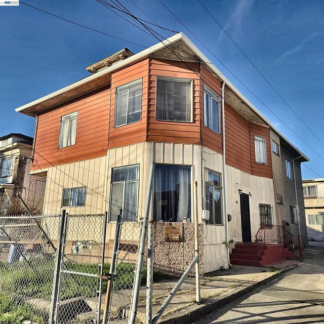 708 30th St, Oakland