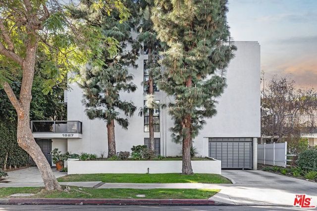 1527 Veteran Avenue, Los Angeles