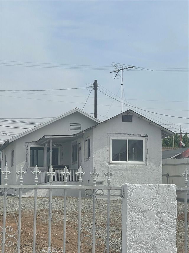 3441 Siskiyou Street, Los Angeles