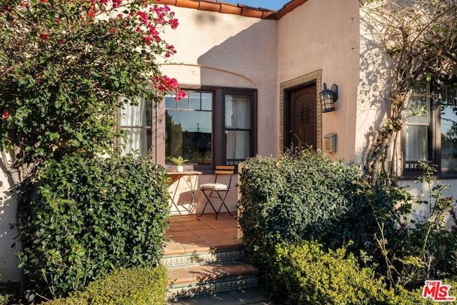 428 N Alta Vista Boulevard, Los Angeles