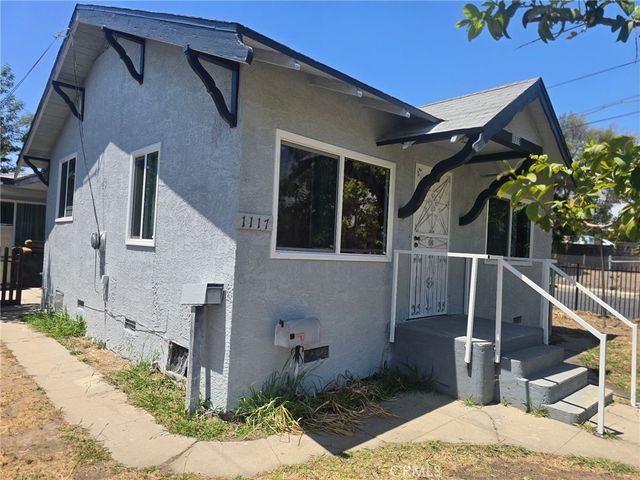 1119 Calzona, Los Angeles