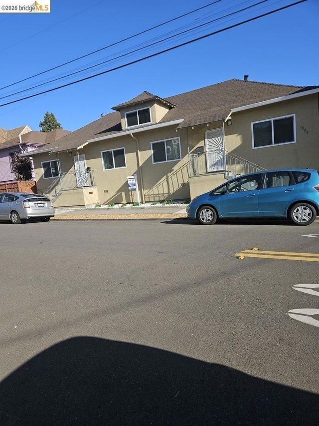 1804 Derby St, Berkeley